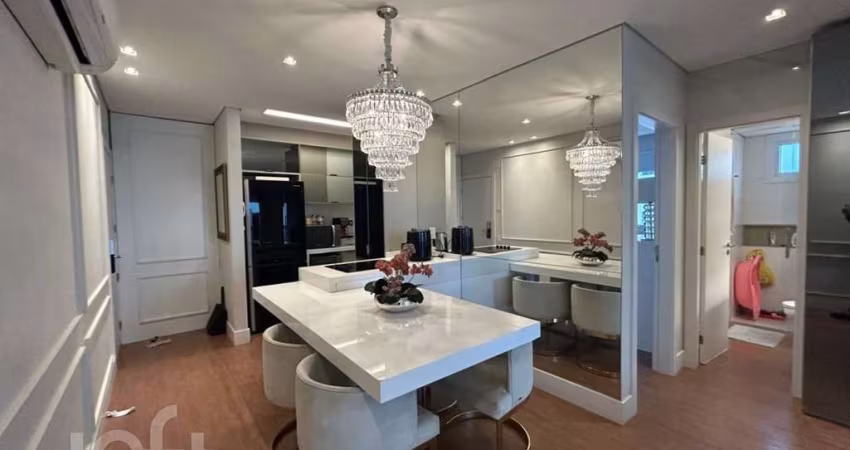 Apartamento à venda em Centro com 75 m², 2 quartos