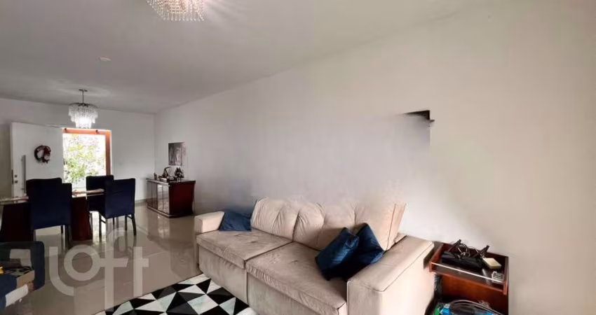 Casa à venda em Córrego Grande com 311 m², 11 quar