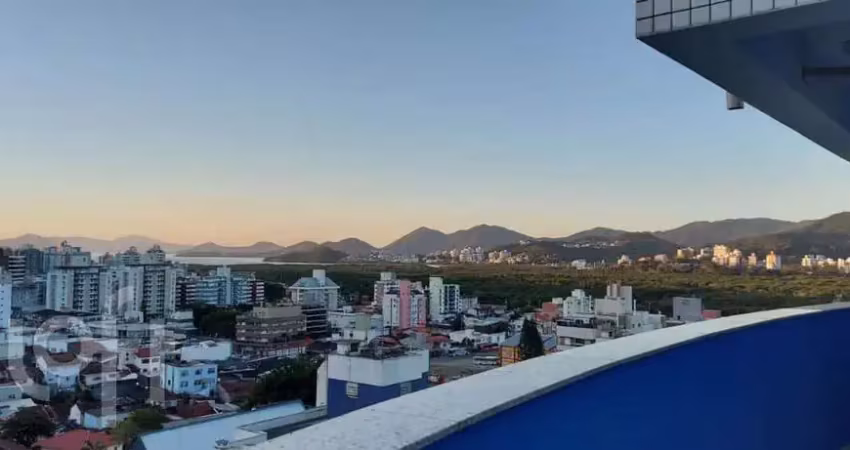 Apartamento à venda em Trindade com 137 m², 2 quar