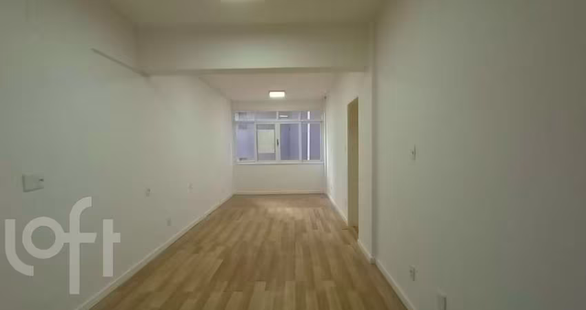 Apartamento à venda em Centro com 67 m², 1 quarto
