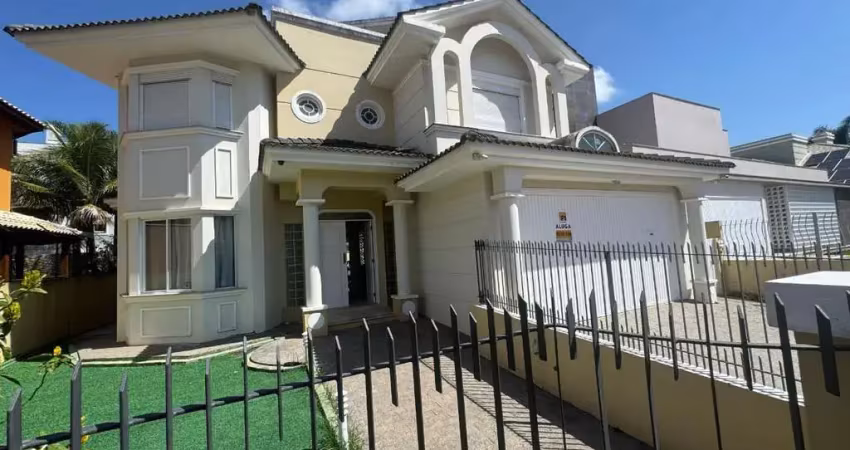 Casa de 4 dormitórios à venda no João Paulo