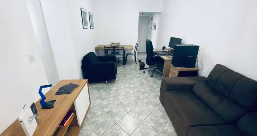 Apartamento de 2 dormitórios à venda no Pantanal
