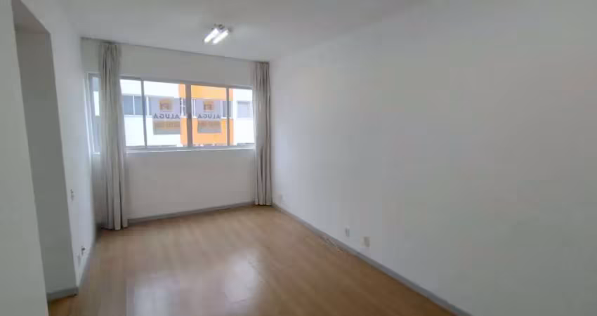Apartamento de 2 dormitórios na Carvoeira