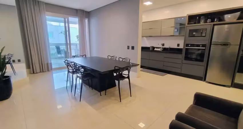 Apartamento com 3 quartos para alugar na Rodovia Tertuliano Brito Xavier, 2311, Jurerê, Florianópolis