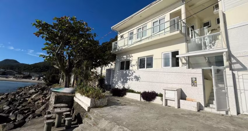 Apartamento de 1 dormitório no Pântano do Sul