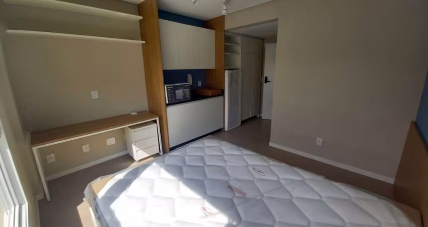 Studio totalmente mobiliado à venda na Carvoeira