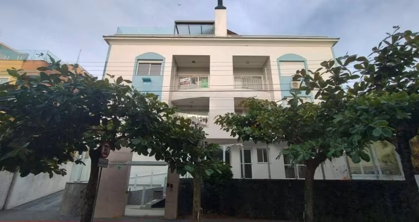 Apartamento de 3 suítes na Lagoa da Conceição