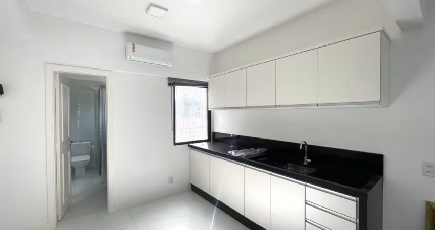 Apartamento novo de 1 dormitório no Centro