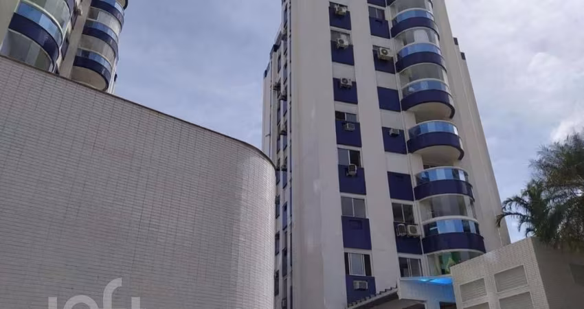 Apartamento à venda em Itacorubi com 86 m², 3 quar
