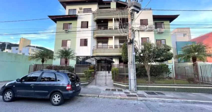 Apartamento com 3 quartos para alugar na Rua Manoel Severino de Oliveira, 345, Lagoa da Conceição, Florianópolis