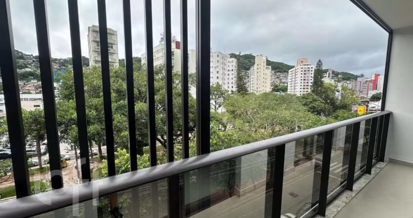 Apartamento à venda em Centro com 69 m², 2 quartos