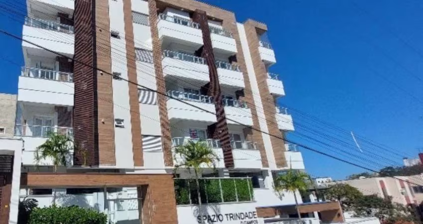 Studio mobiliado para locação na Trindade