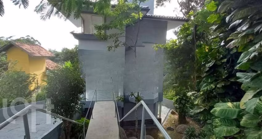 Casa à venda em João Paulo com 373 m², 3 quartos,