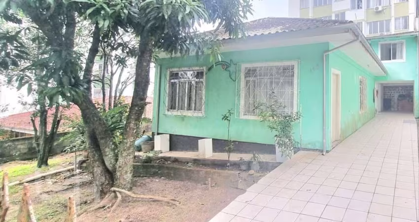 Casa à venda em Saco dos limões com 100 m², 5 quar