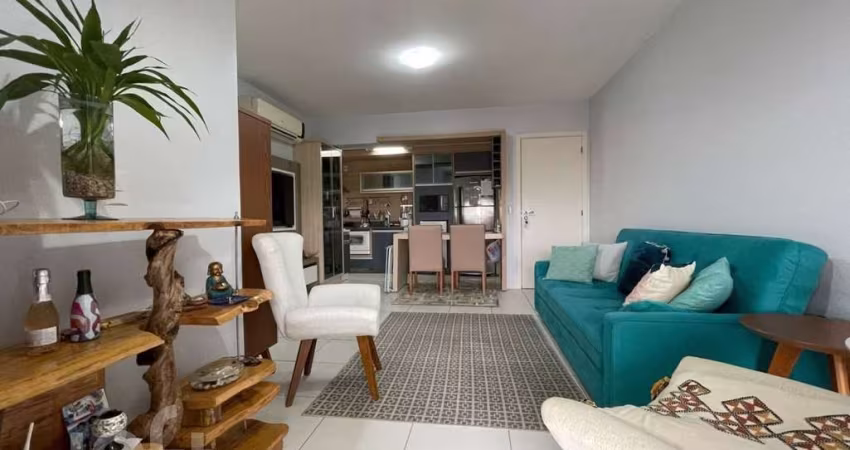 Apartamento à venda em Praia Comprida com 79 m², 3