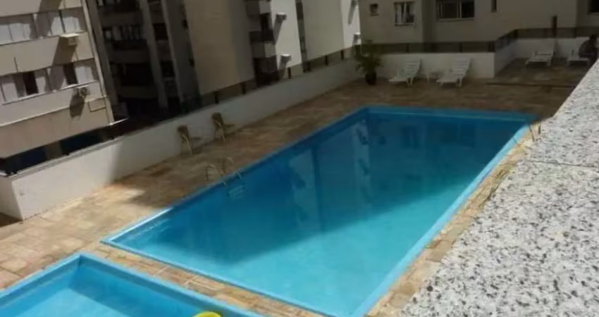 Apartamento à venda em Centro com 96 m², 3 quartos
