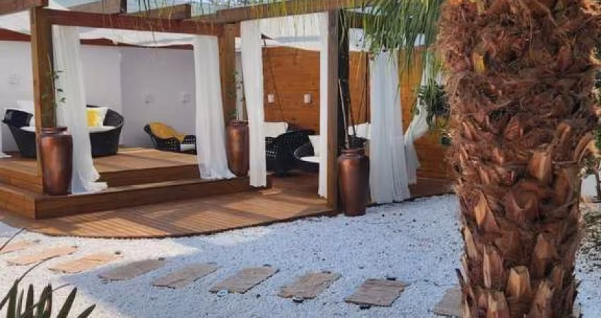 Casa à venda em Canasvieiras com 278 m², 3 quartos