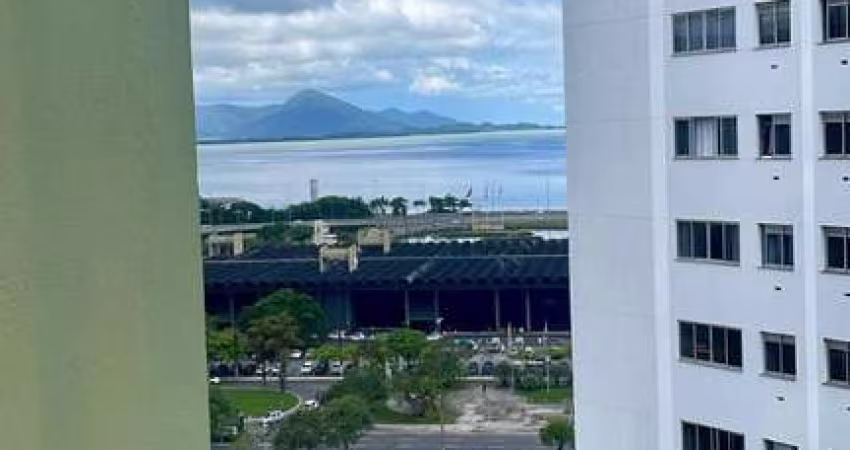 Apartamento de 2 dormitórios à venda no Centro