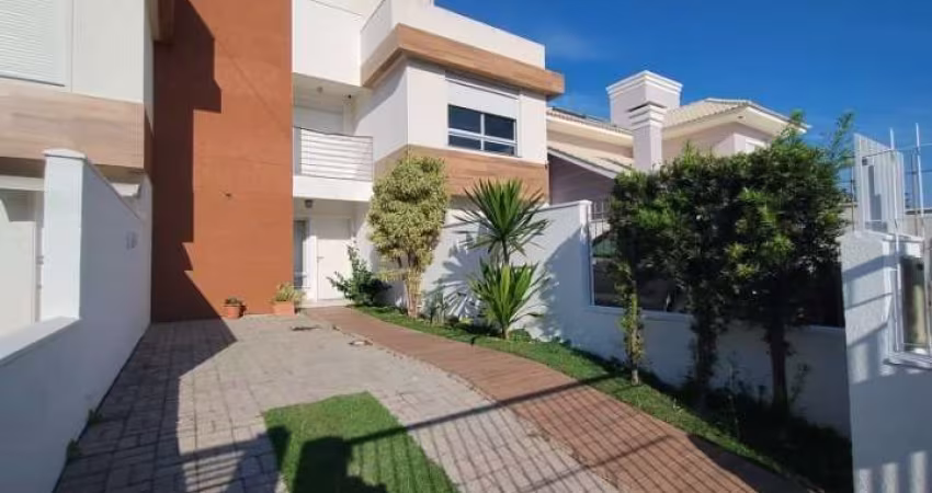 Casa de 3 dormitórios para locação no Campeche