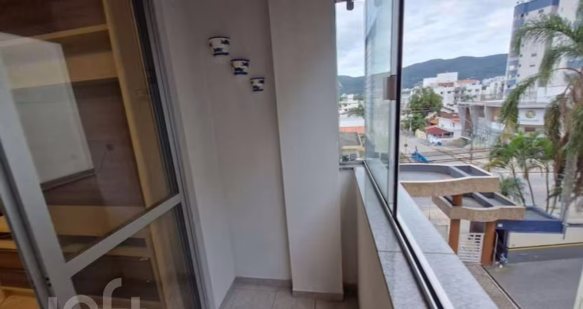 Apartamento à venda em Trindade com 89 m², 3 quart
