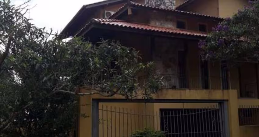 Casa à venda em Lagoa da Conceição com 200 m², 4 q