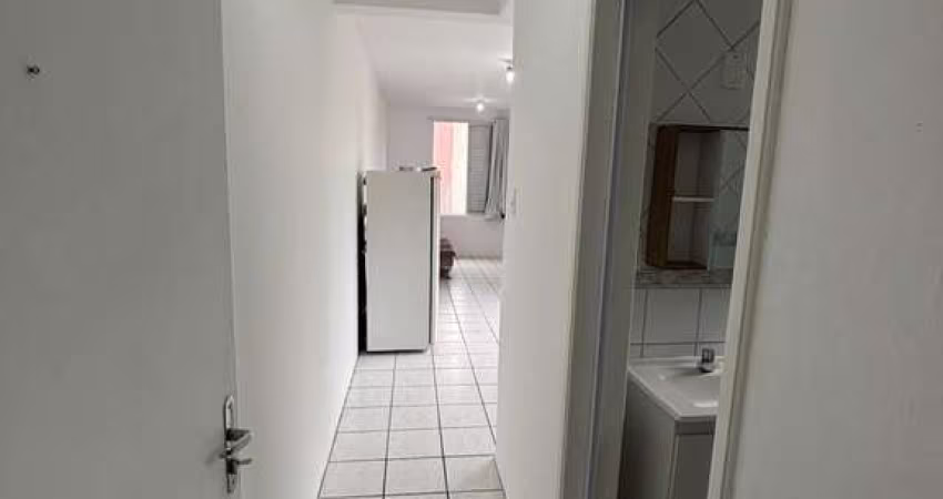 Kitnet com vaga de garagem próximo a UDESC