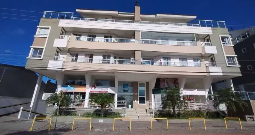 Apartamento mobiliado de 2 dormitórios no Campeche