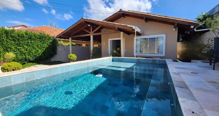 Casa com 3 dormitórios à venda Córrego Grande