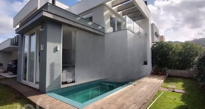 Casa em condomínio fechado com 3 quartos à venda na Rua Gaivotas, 20, Lagoa da Conceição, Florianópolis