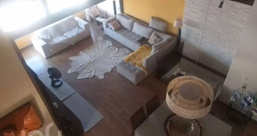 Casa com 3 quartos à venda na Rua Professor Clóvis Menel Calliari, 158, João Paulo, Florianópolis