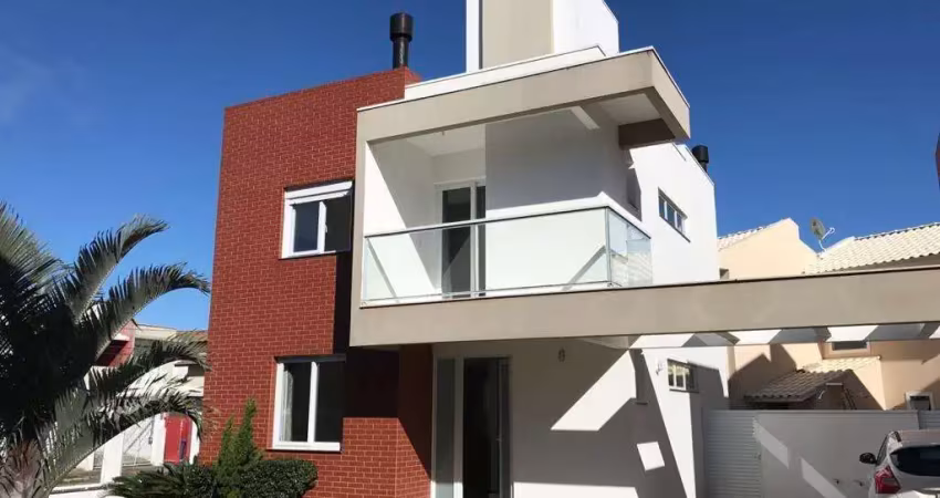 Casa em condomínio fechado com 3 quartos para alugar na Rua Grumixama, 201, Campeche, Florianópolis