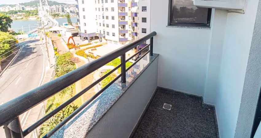 Apartamento com 3 quartos à venda na Avenida Governador Ivo Silveira, 177, Estreito, Florianópolis