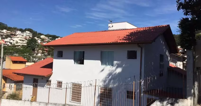 Casa com 11 quartos à venda na Rua Professora Maria do Patrocínio Coelho, 38, Pantanal, Florianópolis