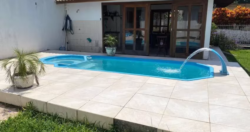 Casa com 2 quartos à venda na Alvorada, 210, Campeche, Florianópolis
