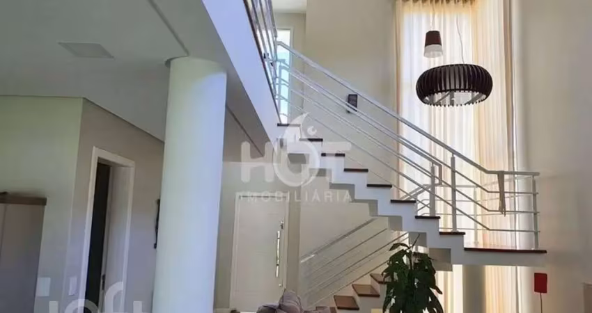 Casa com 3 quartos à venda na Rua Valdeci Izidro da Silveira, 167, Alto Ribeirão Leste, Florianópolis
