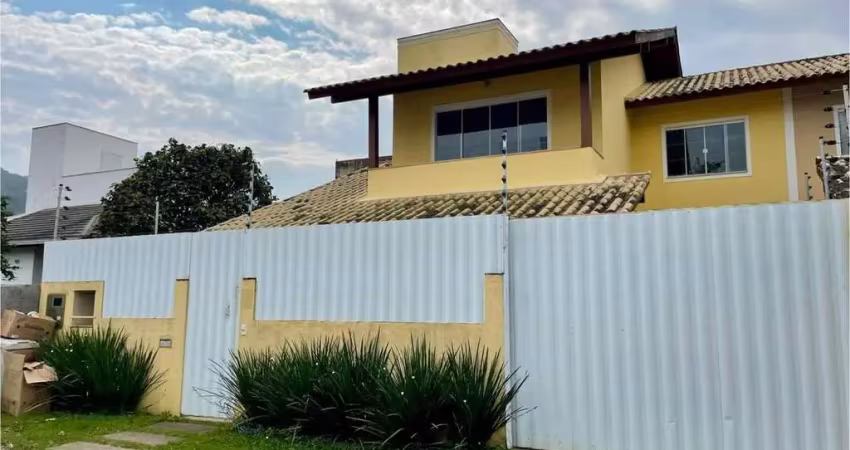 Casa com 3 quartos para alugar na Servidão do Boso, 194, Rio Tavares, Florianópolis