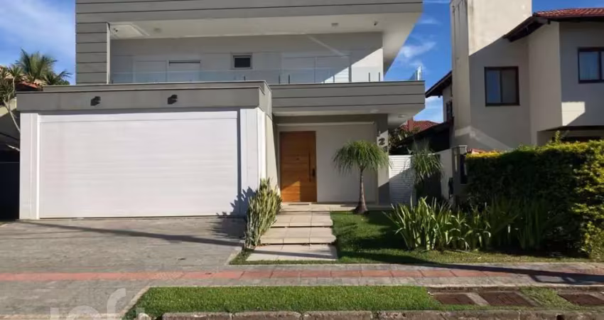 Casa com 4 quartos à venda na Rua dos Cumurupis, 121, Jurerê, Florianópolis