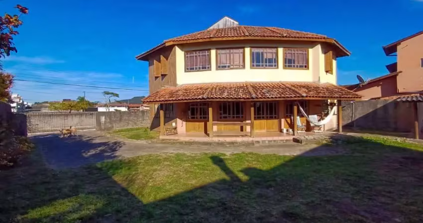 Casa com 4 quartos à venda na Servidão Canto das Pérolas, 150, Campeche, Florianópolis