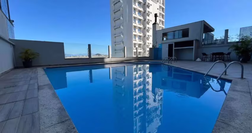 Apartamento com 3 quartos para alugar na Rua Cristóvão Nunes Pires, 170, Centro, Florianópolis