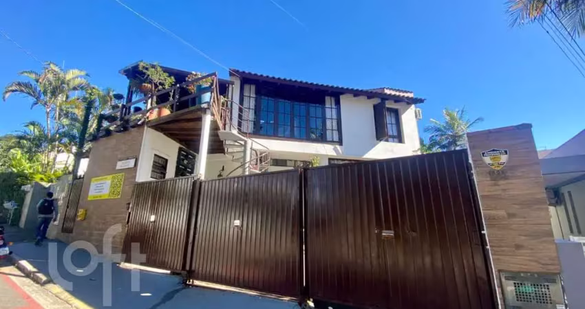 Casa com 13 quartos à venda na Rua Doutor José Bahia Bittencourt, 195, Canasvieiras, Florianópolis