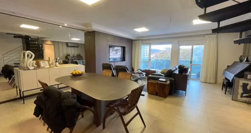 Cobertura com 3 quartos para alugar na Avenida Governador Irineu Bornhausen, 3322, Agronômica, Florianópolis