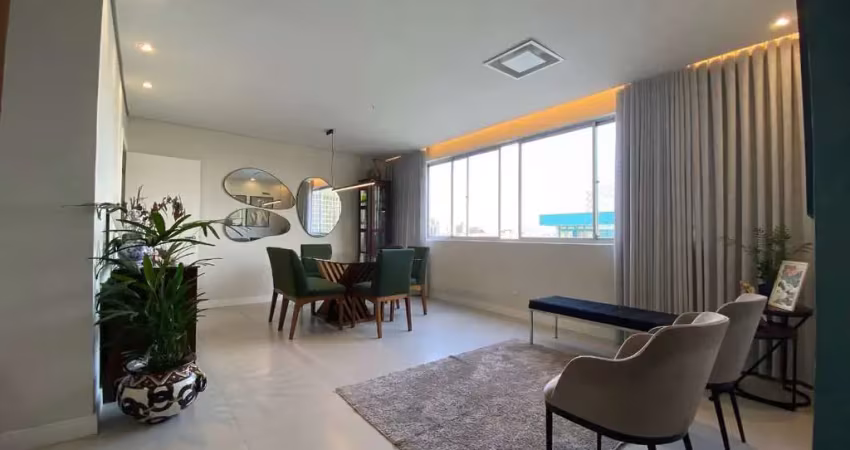 Apartamento com 3 quartos à venda na Rua Esteves Júnior, 30, Centro, Florianópolis