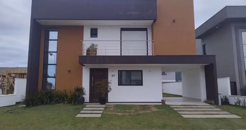 Casa em condomínio fechado com 3 quartos para alugar na Avenida Red Park, 784, São João do Rio Vermelho, Florianópolis