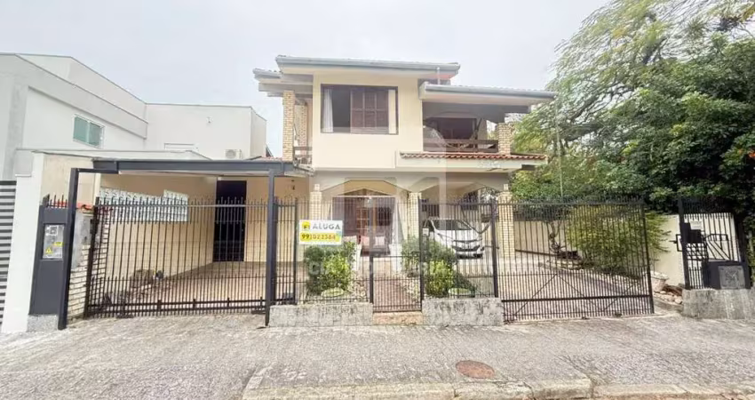 Casa com 3 quartos para alugar na Rua José Francisco Dias Areias, 197, Trindade, Florianópolis