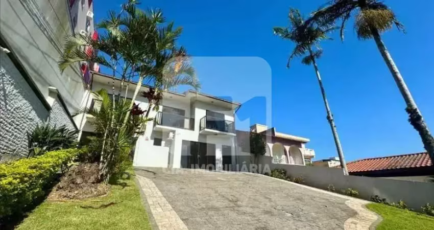 Casa com 4 quartos à venda na Rua Waldemar Ouriques, 312, Capoeiras, Florianópolis
