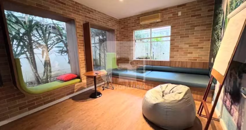 Casa comercial à venda na Rua Félix Kleis, 23, Santa Mônica, Florianópolis