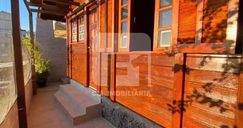 Casa com 2 quartos para alugar na Servidão Feliciano Martins Vieira, 74, Itacorubi, Florianópolis