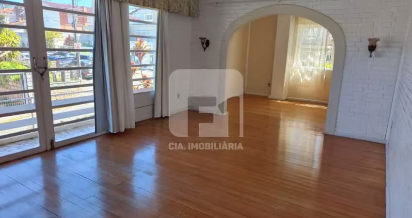Casa com 4 quartos à venda na Leo Vítor, 128, Itaguaçu, Florianópolis