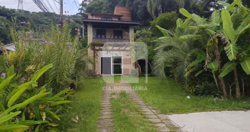 Casa com 5 quartos à venda na Rua Sebastião Laurentino da Silva, 907, Córrego Grande, Florianópolis