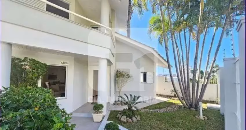Casa com 4 quartos à venda na Rua Santa Rita de Cássia, 1329, Coloninha, Florianópolis